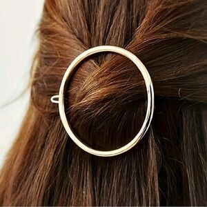 New Golden Round Barrette Hair Clip ✨🔥🔥 New